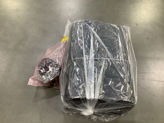 (5) Security Camera Assemblies & (1) 20&rsquo; x 30&rsquo; Tarp