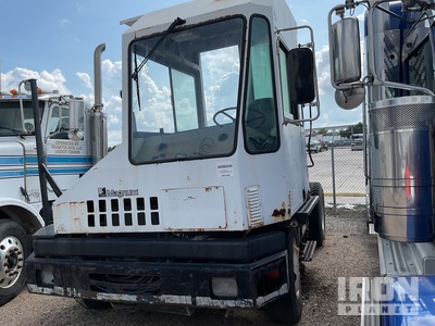 1996 Magnum Spotter Truck