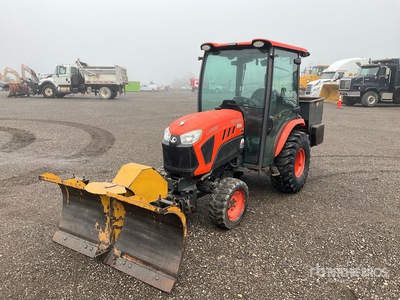 Kubota LX2610 4WD Tracteur agricole utilitaire