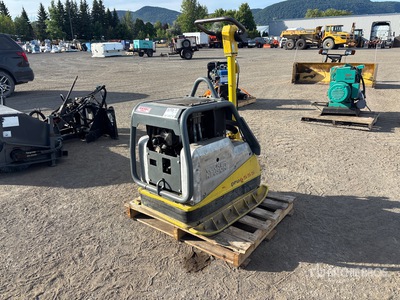 2010 Wacker Neuson DPU6555 Reversible Vibratory Plate Compactor