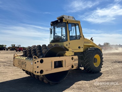 Bomag BH213PDH-40 Padfoot Drum Compactor