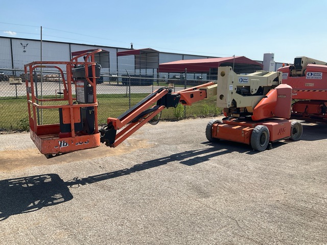 2012 JLG E400AJPN 2WD Electric Articulating Boom Lift 2012 JLG E400AJPN 2WD Electric Articulating Boom Lift
