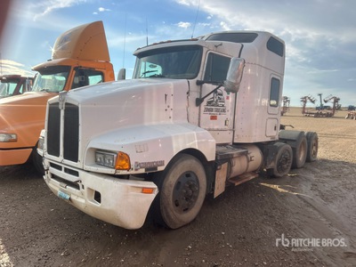 2003 Kenworth T660 6x4 T/A Slaapcabine Trekker