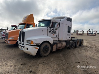 2003 Kenworth T660 8x4 Tri/A Day Cab Truck Tractor (Inoperable)