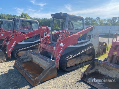 2018 Takeuchi TL12 Compact Track Loader