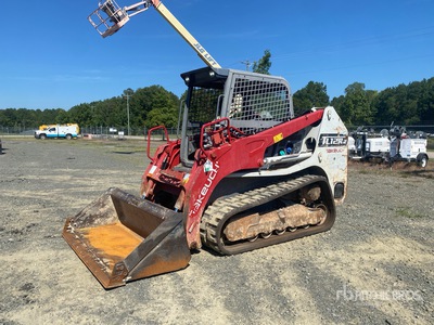 2018 Takeuchi TL12R-2 Compact Track Loader