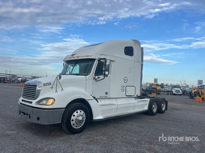 2005 Freightliner Columbia 120 6x4 T/A Sleeper Truck Tractor
