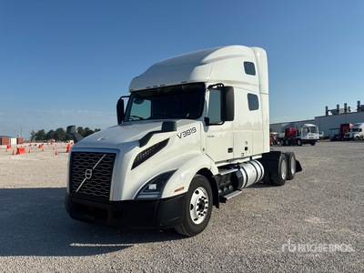2022 Volvo VNL760 6x4 T/A Sleeper Truck Tractor