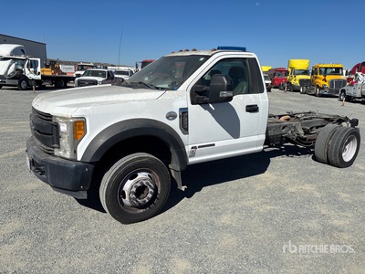 2017 Ford F-550 XL 4x2 Cab and Chassis