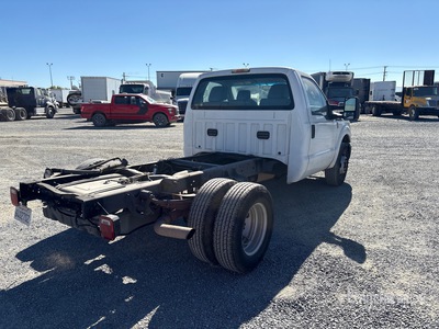 2011 Ford F-350 XL 4x2 Cab and Chassis