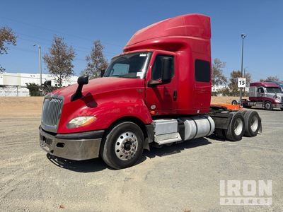 2018 International LT625 6x4 تراكتور شاحنة كابينة النوم (ثنائية المحور)