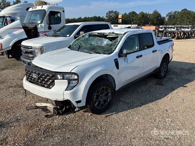 2025 Ford Maverick 4x4 Dual Cab بيك اب (Inoperable)