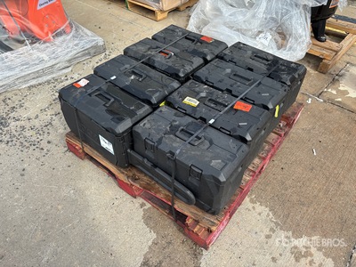 Quantity of (8) Ryobi 18 in Tronçonneuse
