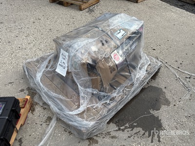 125 lbs Hitch mounted サンダー ボックス (Unused)