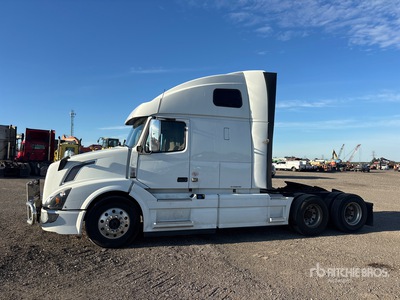 2018 Volvo VNL 6x4 Cabeza Tractora Cabina Dormitorio