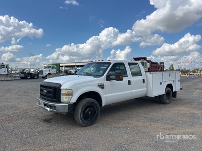 2010 Ford F-350 XL 4x4 Crew Cab Ciężarówka użytkowa
