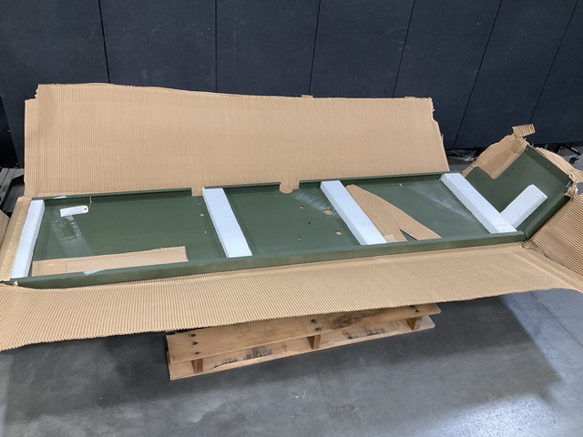 (3) Oshkosh 2242630 Vehicular Fenders