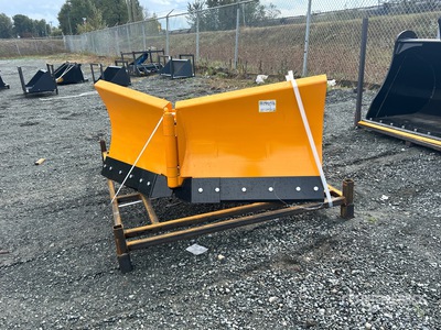 2026 GIYI GY-VSB74 74 in V-Shaped Skid Steer Snow Blade (Unused)
