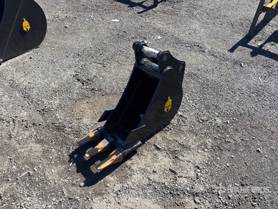 Dynamic Entities 35CL 12 in Digging Cazo para excavadora - Fits Cat 303, 303.5, 304 Case, New Holland, Kobelco SK35 Deere/Hitachi 35D/G