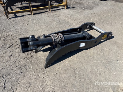 Dynamic Entities 120CL Excavator Thumb - Fits 65mm Cat 311/312/313/314 Kobelco 140 Deere/Hitachi ZX120/135 Case 130/135, Doosan DX140