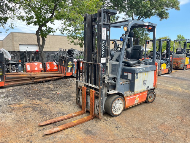 2020 Toyota 8FBCU30 Electric Forklift