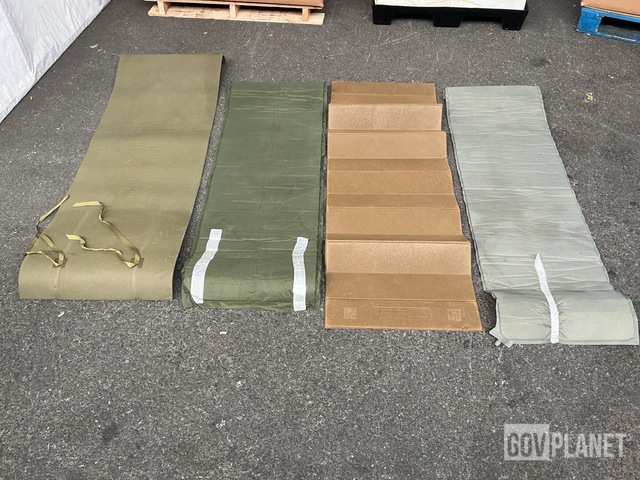 (107) Self-Inflating Sleeping Mats & (102) Sleeping Mats