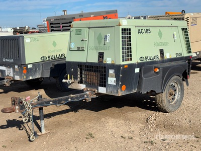 2014 Sullair 200HDPQ CAI4 200 cfm Mobile Air Compressor