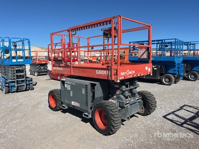 2018 Skyjack 6826RT 4x4 Diesel Podnośnik nożycowy