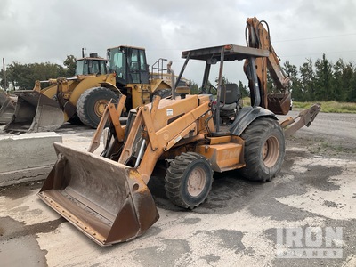 Case 590 Super L 4x4 Backhoe Loader