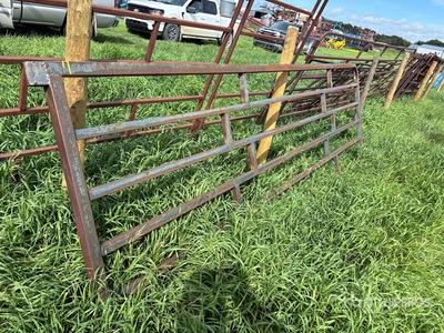 13 ft 6 in x 4 ft Steel Livestock Gate