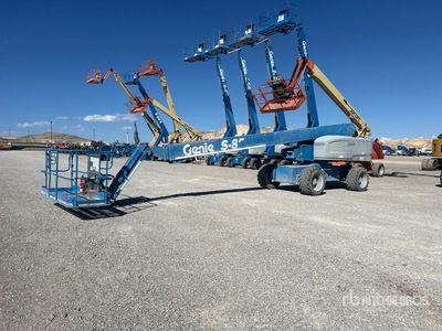 2015 Genie S85 4WD Diesel Piattaforma monobraccio