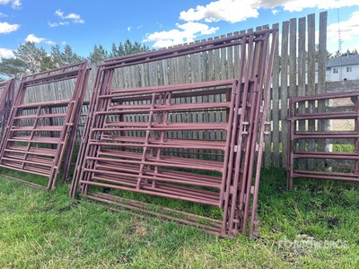 Quantity of (4) Stampede Steel 8 ft x 10 ft Over Head Livestock Gate