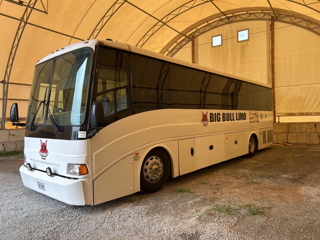 2009 Freightliner Chase Coach 4x2 40-Seat Crew Carrier Passenger Bus 2009 Freightliner Chase Coach 4x2 40-Seat Crew Carrier Passenger Bus
