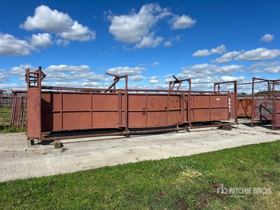 Stampede Steel Adjustable Cattle Alley