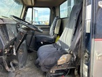 Cab with Seats/armrests