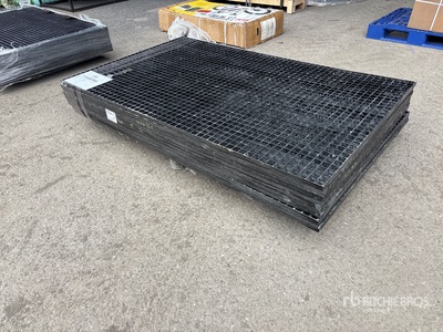 Quantity of (10) 6.5 ft x 4 ft x 1 in Molded Grating