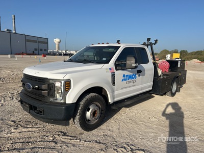2018 Ford F-350 4x2 Extended Cab Camion à Plateau