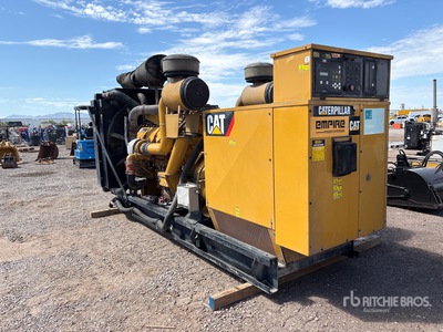 2011 Cat C27 725 kW Skid-Mounted Generator set