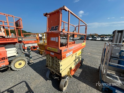 2017 JLG 2632ES Electric シザーリフト