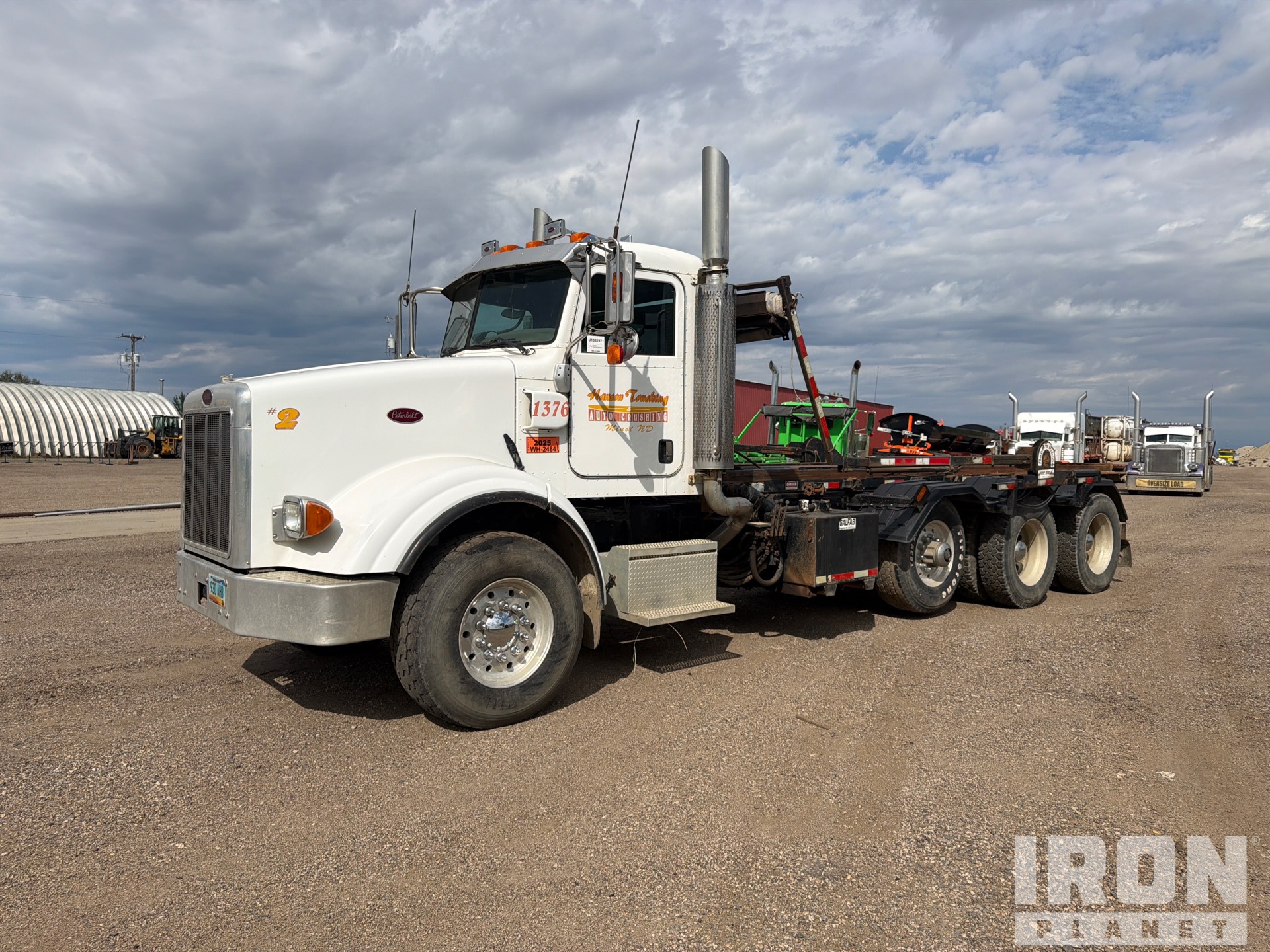 2006 Peterbuilt 357 8x4 Camión Portacontenedores
