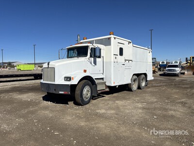 1990 Kenworth T450 6x4 散水車