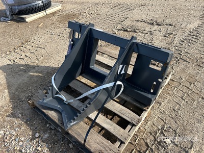 8207183 16 in Skid Steer Stump Bucket (Unused)