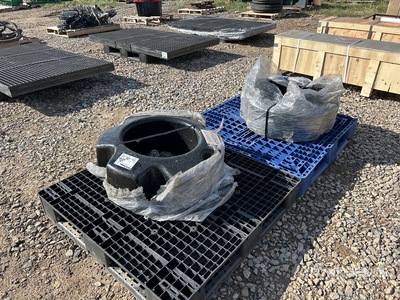 Quantity of (2) 1000 lb Wheel أوزان الجرارات (Unused)