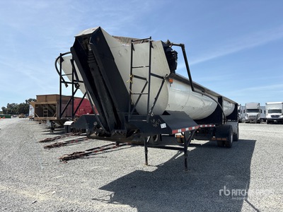 2000 WECO DDT 38 ft T/A Spread Axle End Dump Trailer