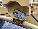 Chassis with Front Axle Oscillating Pin
