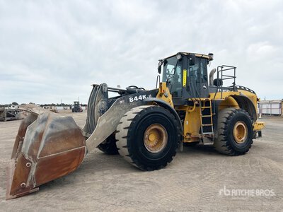 2012 John Deere 844K Wheel Loader