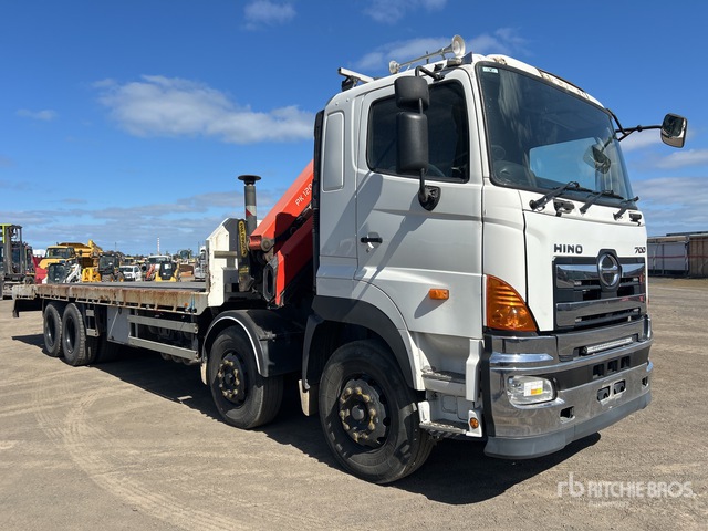 Flatbed Trucks