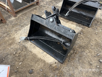 2026 VICSEC VCT600 24 in Hydraulic Tilting Excavator Bucket (Unused)