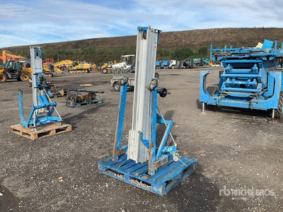 2018 Genie SLA-15 Materialaufzug