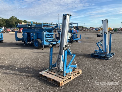 2019 Genie SLA-10 Materialaufzug